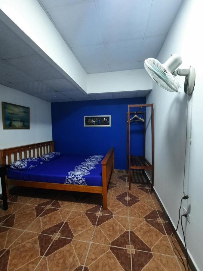 Bluerock Hostal David Exterior photo